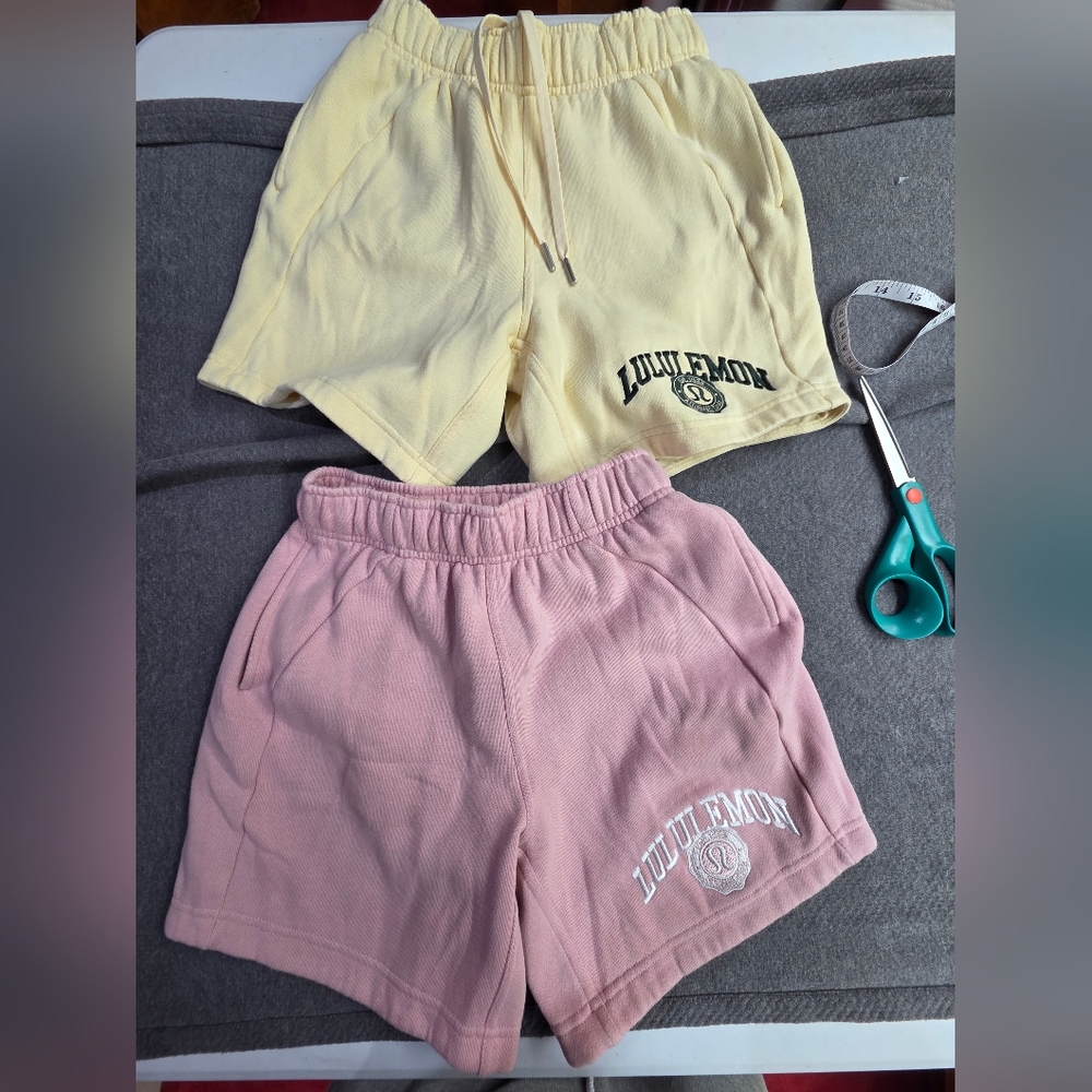 Lululemon Scuba Mid-Rise Oversized Short *Graphic, set of 2